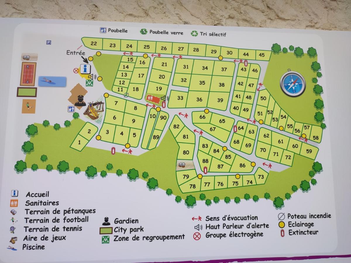 Holiday home Mobil-home Climatise 6 Pers En Ardeche Orgnac-l'Aven
