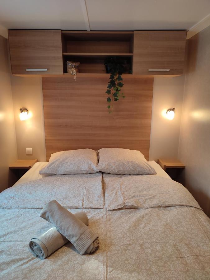Holiday home Mobil-home Climatise 6 Pers En Ardeche Orgnac-l'Aven